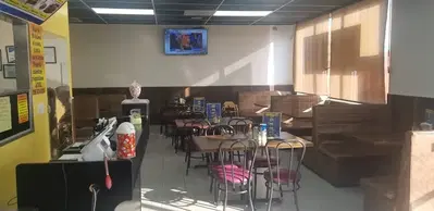 Las Chinamas Restaurante Y Pupuseria