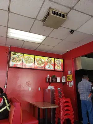 Birrieria Canelo's Estilo Michoacan