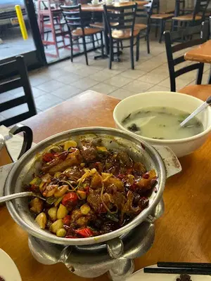 Hunan Restaurant