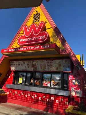 Wienerschnitzel