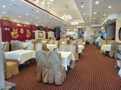 Full House Seafood Restaurant