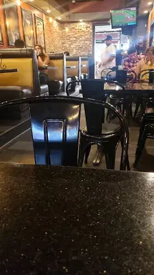 Alondra Hot Wings | Pizza | Craft Beer