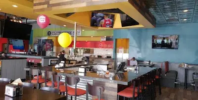 Round Table Pizza
