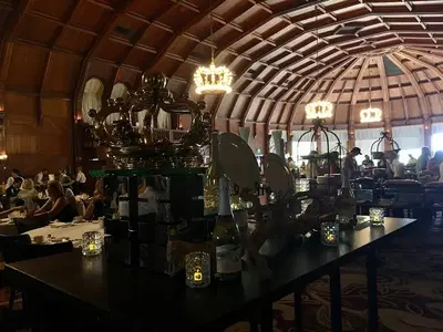 Crown Room Brunch