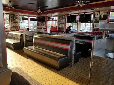 Tam's Burgers