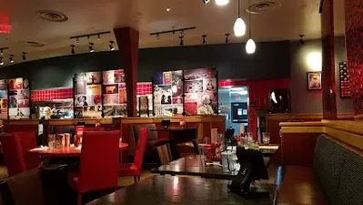 Red Robin Gourmet Burgers and Brews