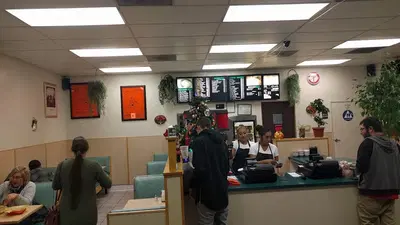 Los Burritos