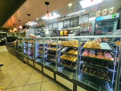 Yum Yum Donuts