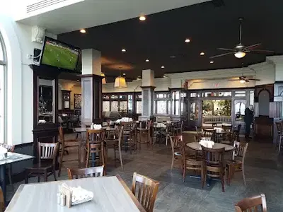 Tap & Tavern