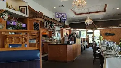 Lucky Elephant Thai Cuisine