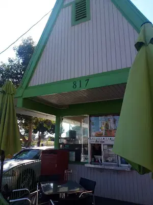 RICCHARDO'S THE TOTAL VEGETARIAN
