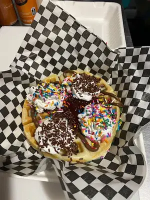 Azteca Snacks And Desserts