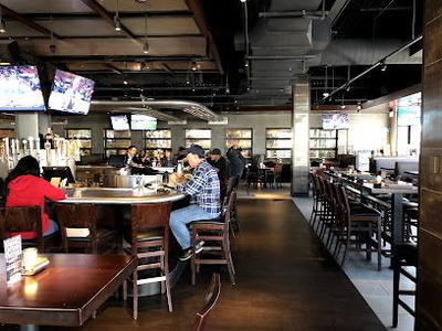 Yard House