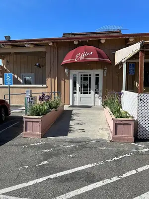 Effie's Restaurant & Bar