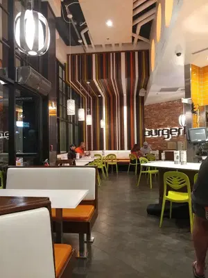 Burger Lounge