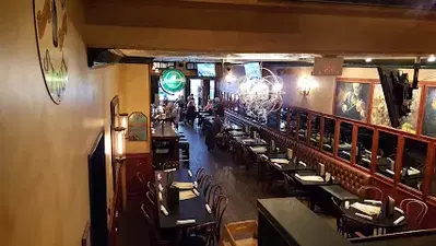Hennessey's Tavern