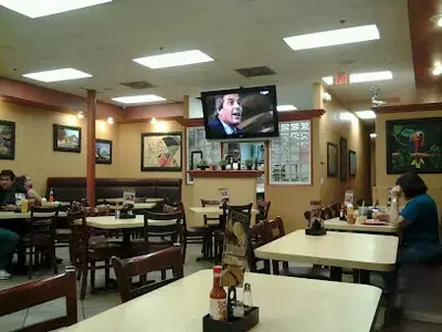 El Salpicón Pupuseria