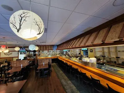 Sakuraya sushi