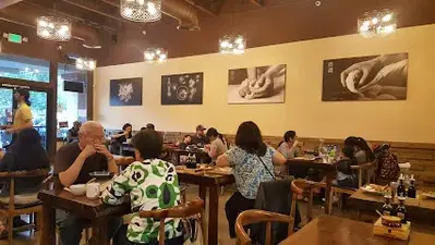 NOODLE ST MONROVIA