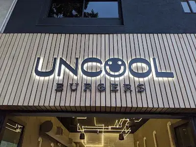 UNCOOL Bar
