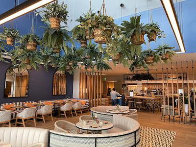 Secco Restaurant & Bar