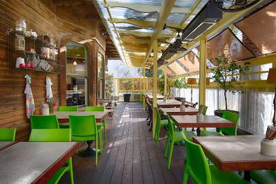Queenstown Public House
