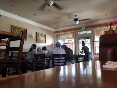 Estrella's Restaurant