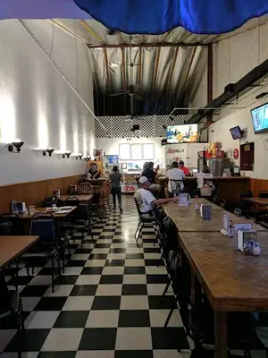 Pizza Barn