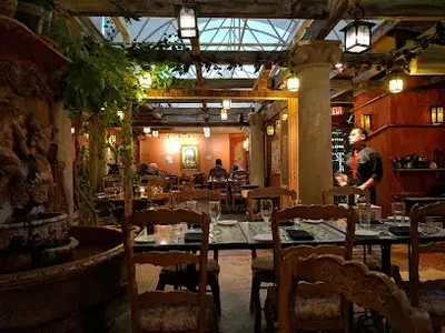 Cafe La Scala Italian Restaurant Bar & Cafe