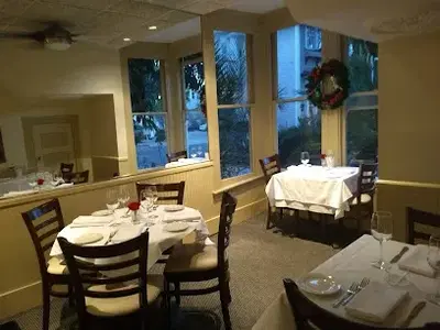 Chez Loma