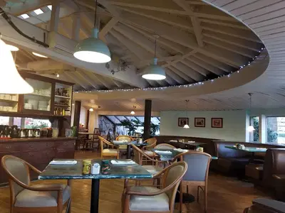 Dish Restaurant