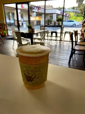 Mango Twist Deli & Fruit Bar
