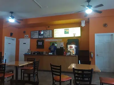 Cetinas Taco Shop