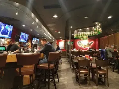 Red Robin Gourmet Burgers and Brews