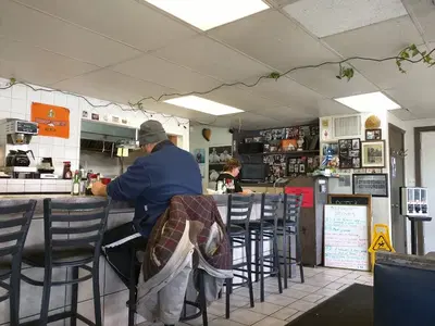 Pete's Cafe