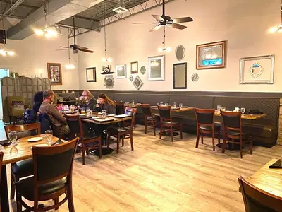 Luke's, A Steak Place