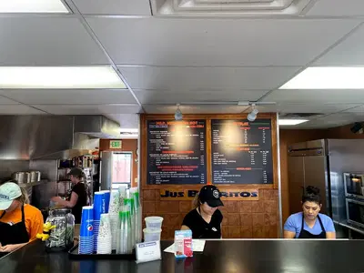 Jus' Burritos