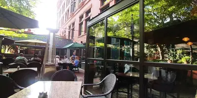 MacKenzie's Chop House