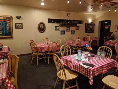 Papa Mazzotti's Italian Restaurant