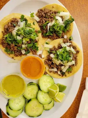Chinelos Mexican Food