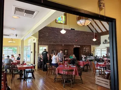 Lucile's Creole Cafe