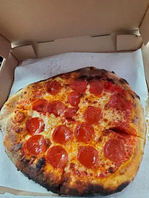 Social Dough Pizza