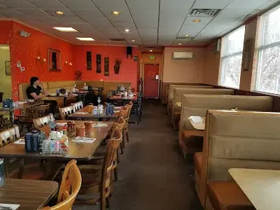 Louis' Diner