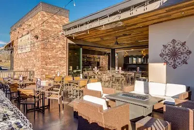 Abrusci's Fire & Vine