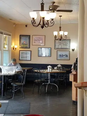 Bon Ton's Cafe