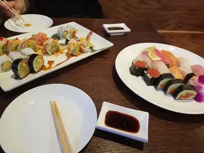 Uri Sushi & Grill