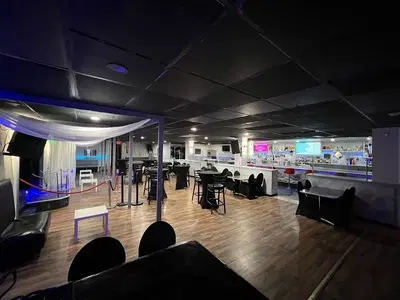 Legacy Lounge