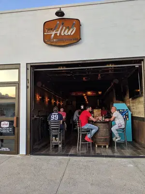 The Hub Pizza Bar