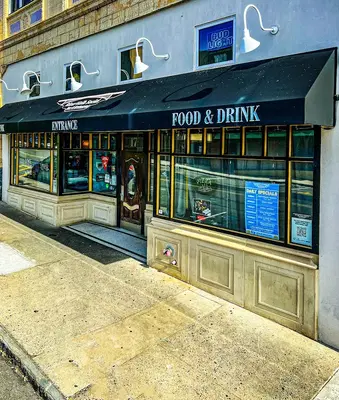 Riverwalk Social