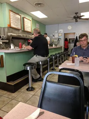 Pagliaro's Lunch